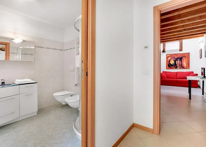 Little Canal 14 * Venedik